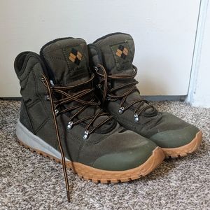 Men's Columbia winter snow boot army green
